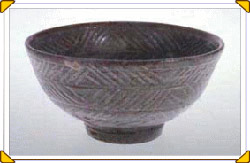 朝鮮（李朝）彫三島茶碗の写真1
