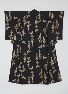 Kimono beloved by Yosano Akiko