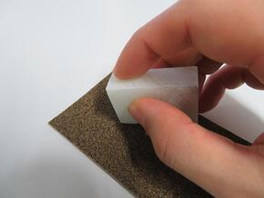 滑石を磨き上げ