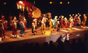 西暦2000年世界民族芸能祭の写真