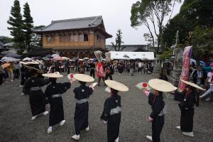 上神谷のこおどり写真