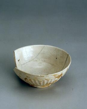 ベトナム白磁碗b