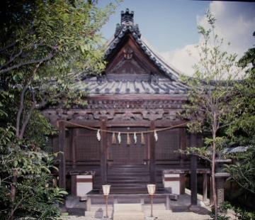 日部神社本殿の画像