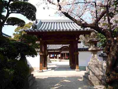 日部神社神門画像