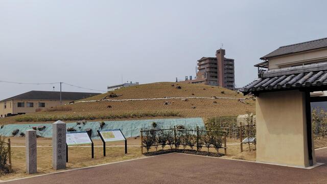 史跡整備後の御廟表塚古墳（堺市世界遺産課撮影）の画像