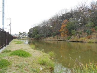 永山古墳周濠西半（南から）の画像