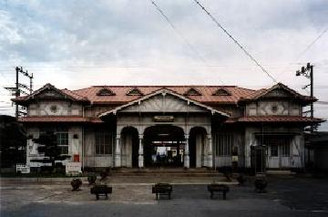 南海本線浜寺公園駅駅舎の写真1