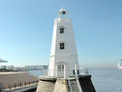 旧堺灯台の写真