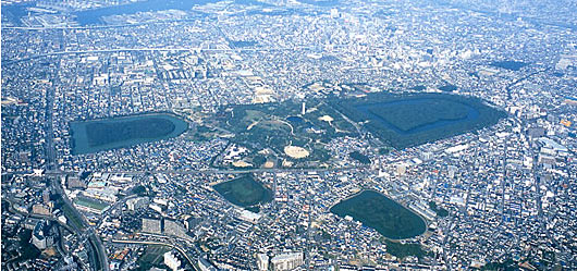 百舌鳥古墳群の上空写真