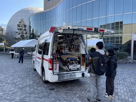 救急車1