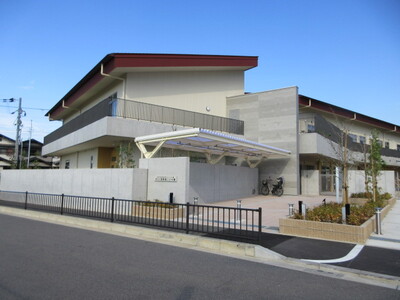 新しい園舎に移転しました。
