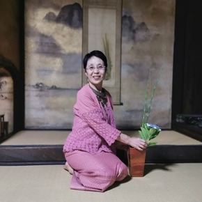 兒山万珠代氏写真