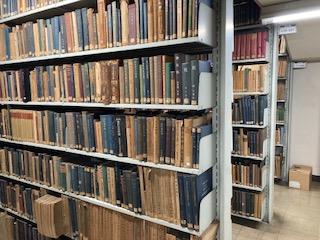 地下書庫の画像