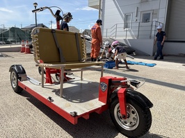 レスキューバイクで救出体験の様子