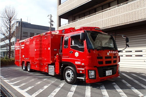 多目的消防水利システム車の写真