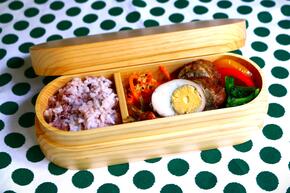 お弁当の写真