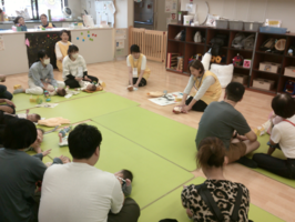 ふれあい遊びの様子
