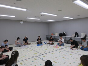 ベビーマッサージ