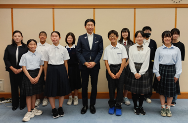 堺 ウェリントン青少年交流事業派遣団員の画像
