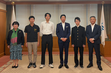 第3回全国高校生政策甲子園　最優秀賞　大阪府立鳳高校の皆様の画像