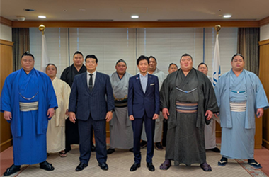 大相撲伊勢ヶ濱部屋市長表敬訪問の画像