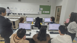 語り部育成の様子
