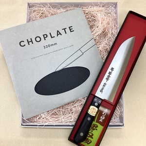 大賞賞品（包丁＋CHOPLATE）