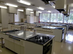 栂文化会館 料理室の写真